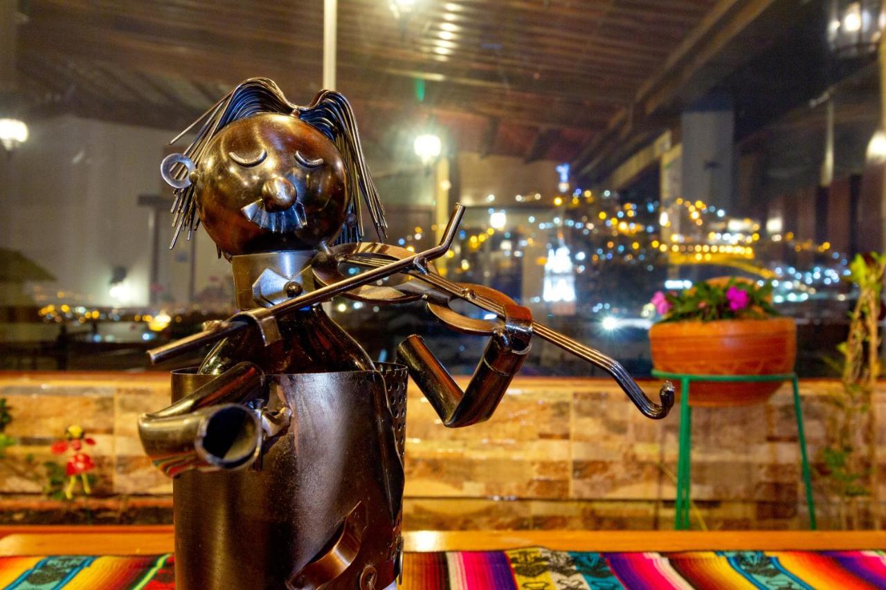 Hotel Friends & Rooftop - Historic Center & Museums 3*