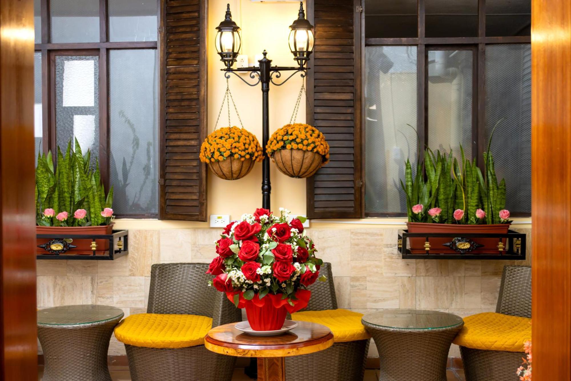 Friends & Rooftop - Historic Center & Museums Hotel Quito