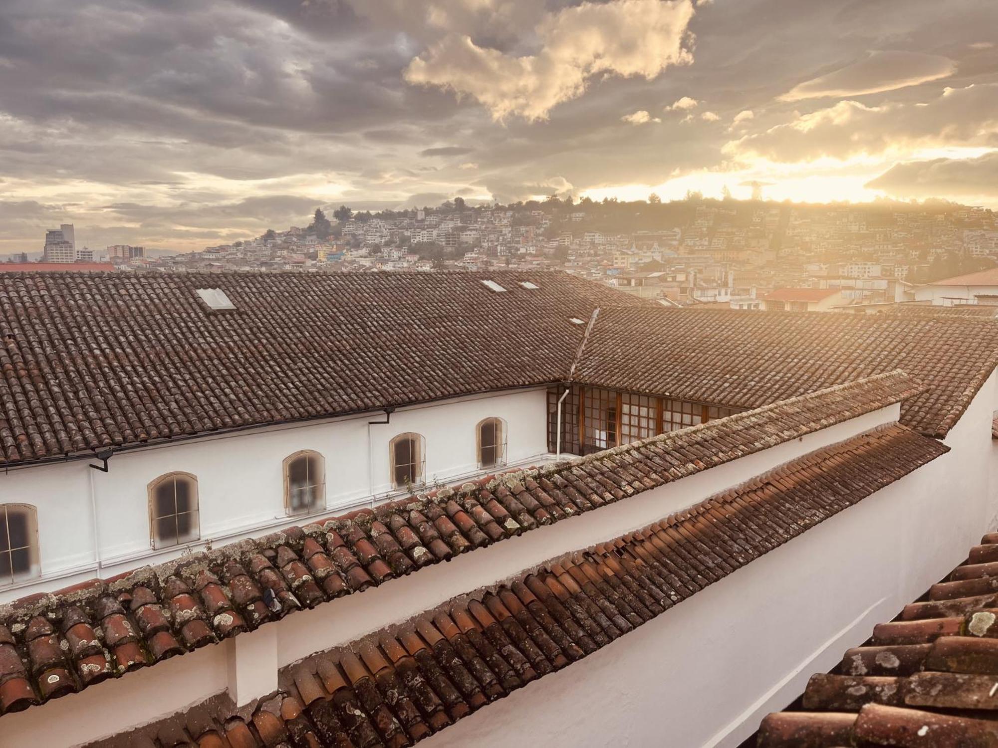 Hotel Friends & Rooftop - Historic Center & Museums 3*