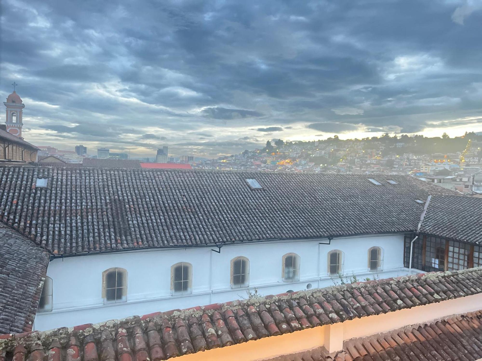 Friends & Rooftop - Historic Center & Museums Hotel Quito