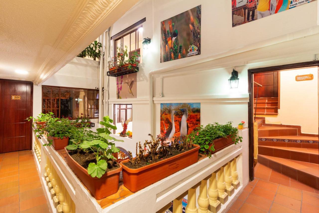 Friends & Rooftop - Historic Center & Museums Hotel